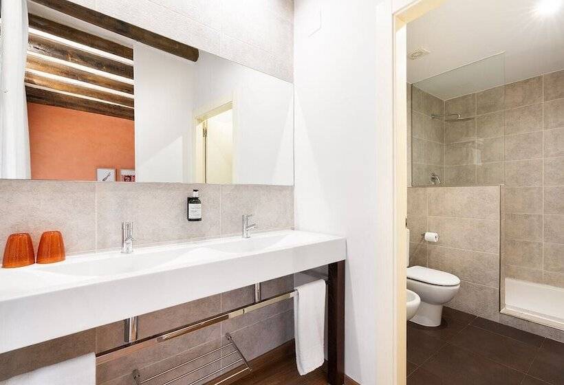 پانسیون Hostal Pichorradicas