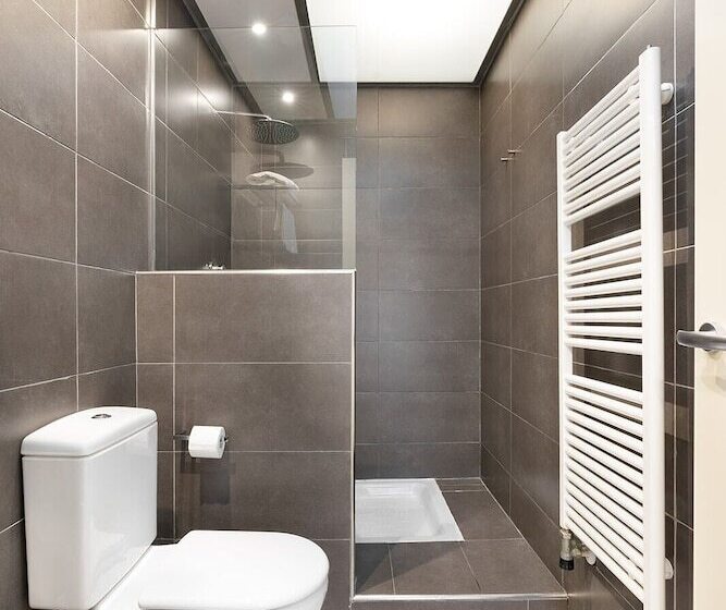 پانسیون Hostal Pichorradicas