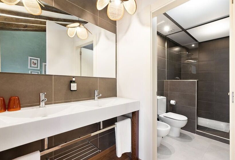 پانسیون Hostal Pichorradicas