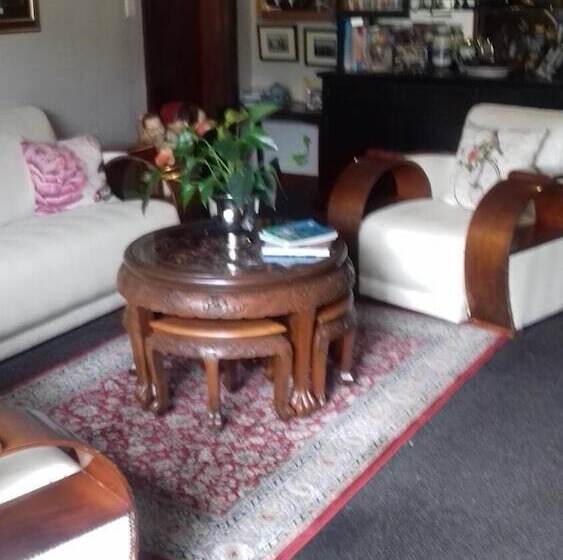 펜션 Mulligans Guest Lodge