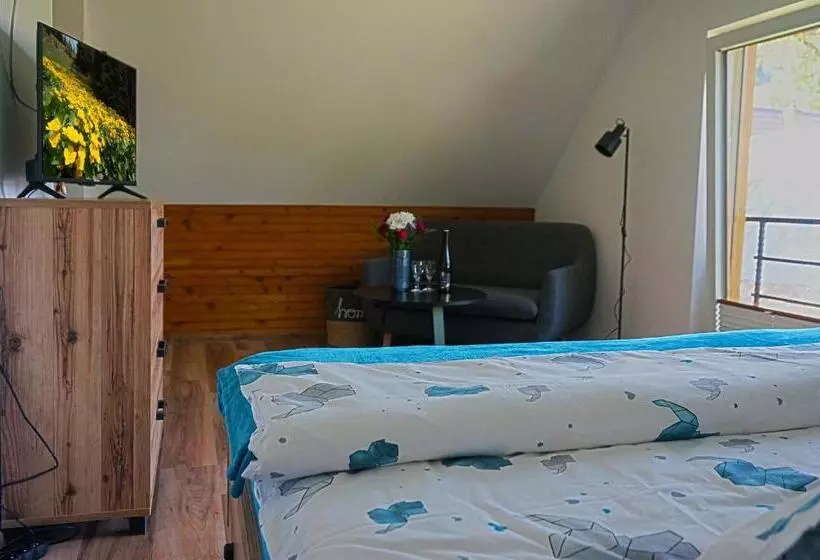 Majatalo Penzion A Drevenica Pri Hati