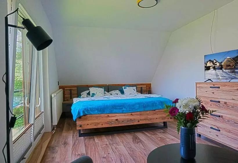 Majatalo Penzion A Drevenica Pri Hati