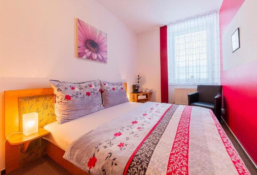 膳宿费 Penzion U Jezku