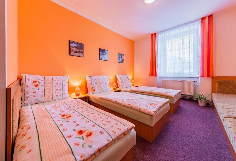 膳宿费 Penzion U Jezku