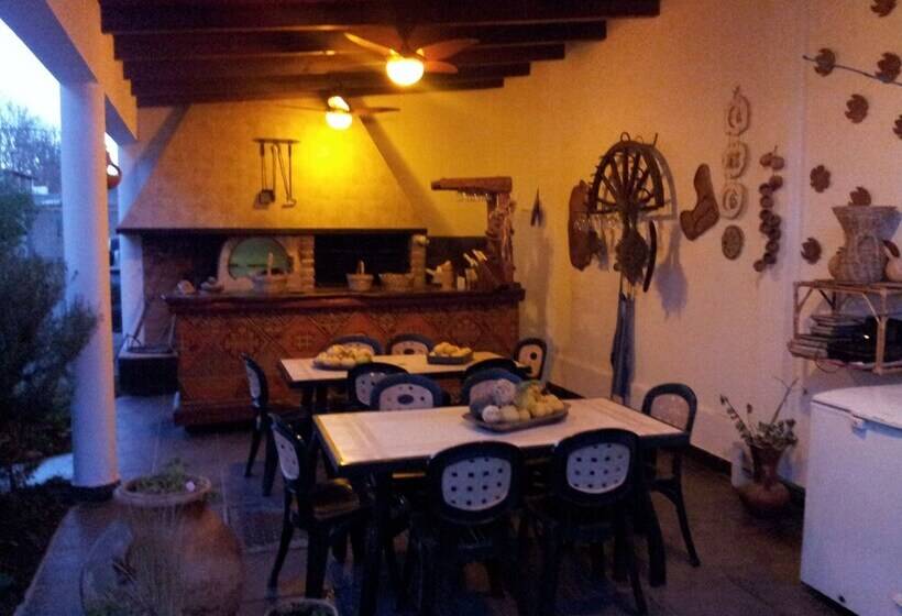 Pension Portal Del Santo