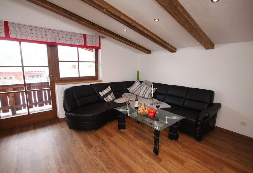 پانسیون Resort Alt ötztal