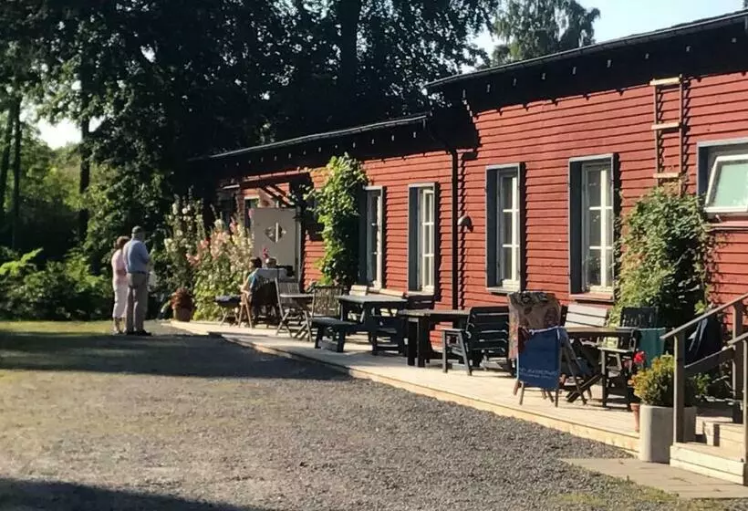 Pension Stf Baskemölla Hostel