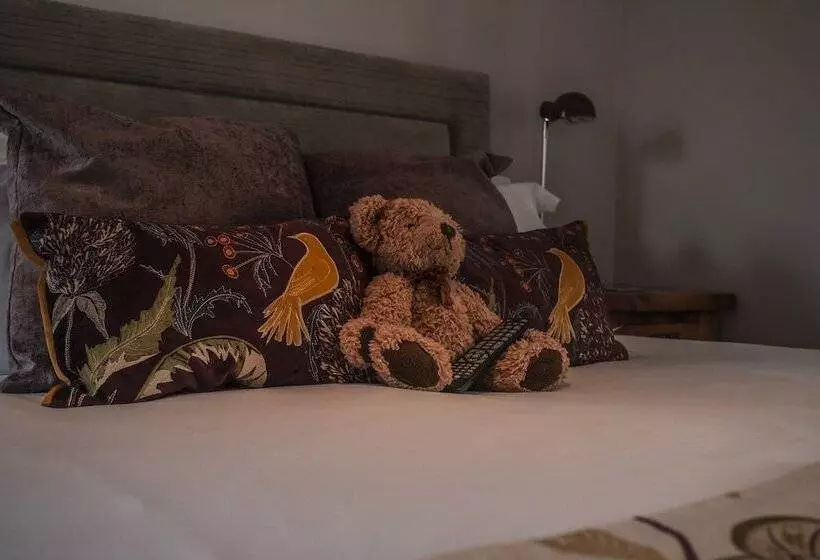 ペンション The Salty Monk Bed & Breakfast