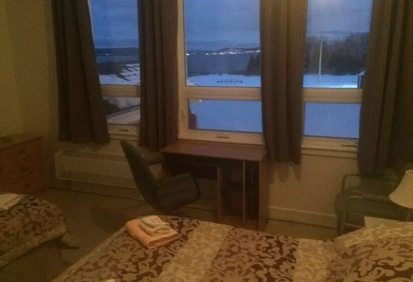 Auberge La Petite école De Forillon