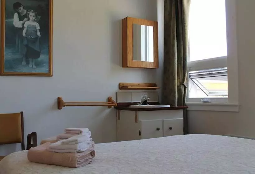 Auberge La Petite école De Forillon