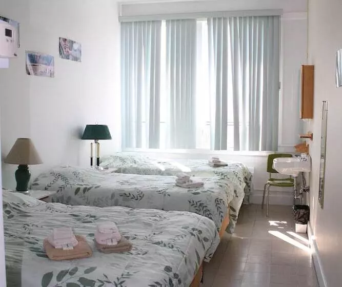 Auberge La Petite école De Forillon