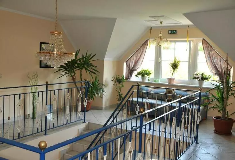 Aamiaismajoitus (B&B) Pension Thermensonne