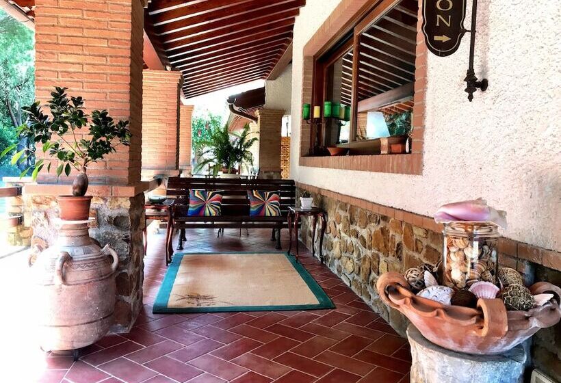 فندق Agriturismo La Rombaia