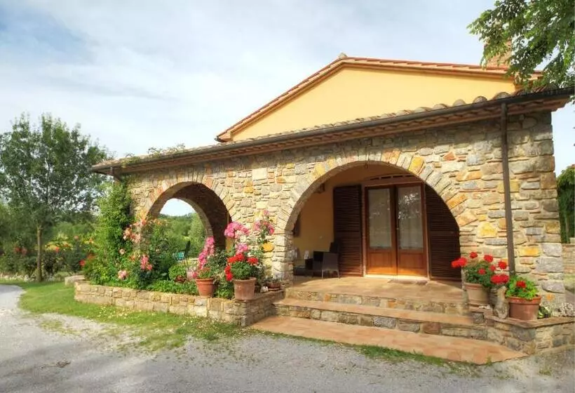 ホテル Saturnia Pian Di Cataverna