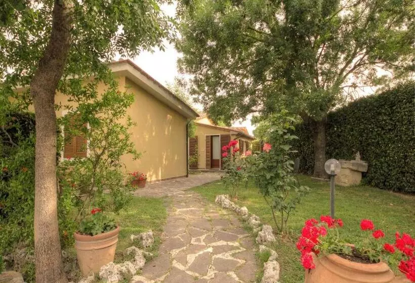 ホテル Saturnia Pian Di Cataverna