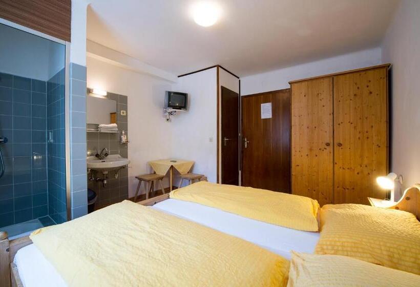 ペンション Annaberger Musikantenwirt