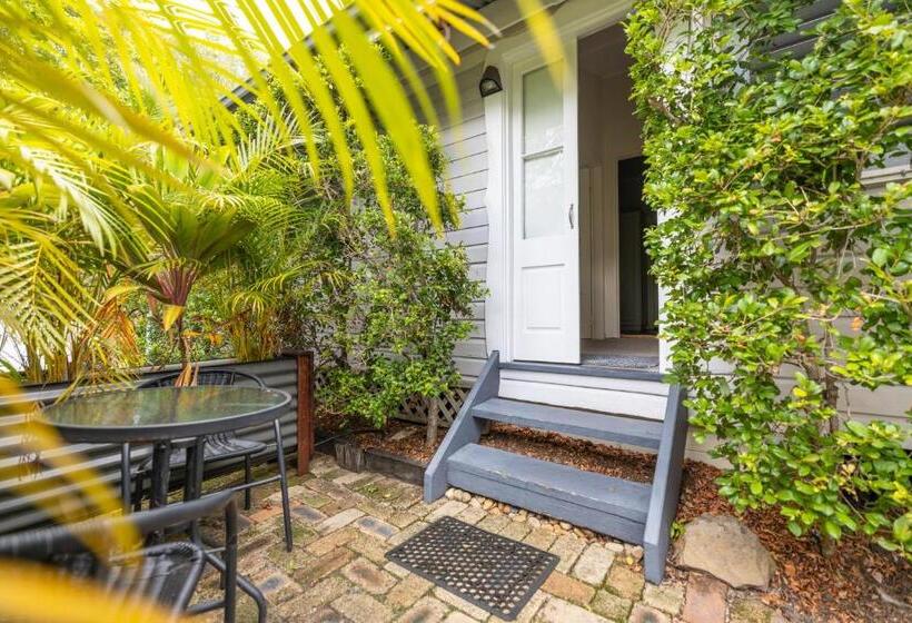 Пансион Barbara's Guesthouse