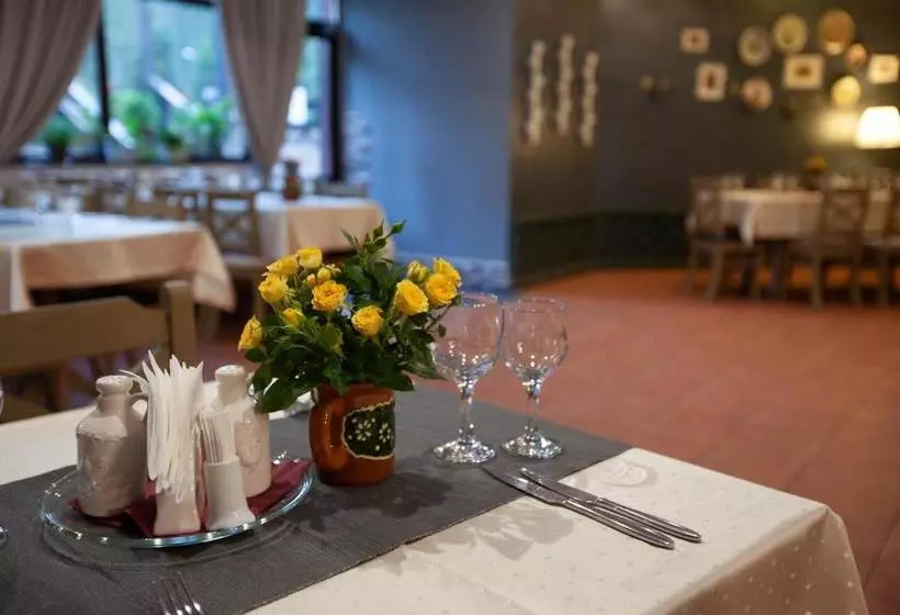 Majatalo Casa Vlasin