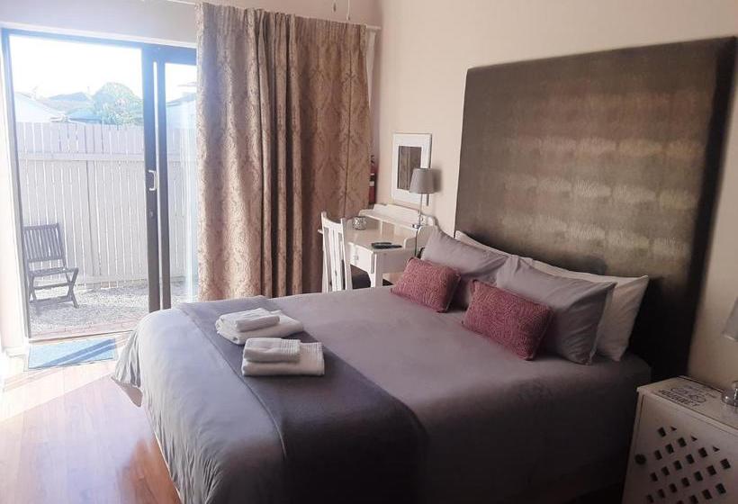 פנסיון Croeso Guest House