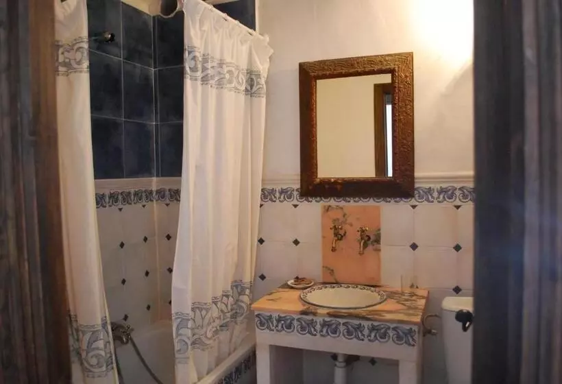 پانسیون Fonda Del Tozal