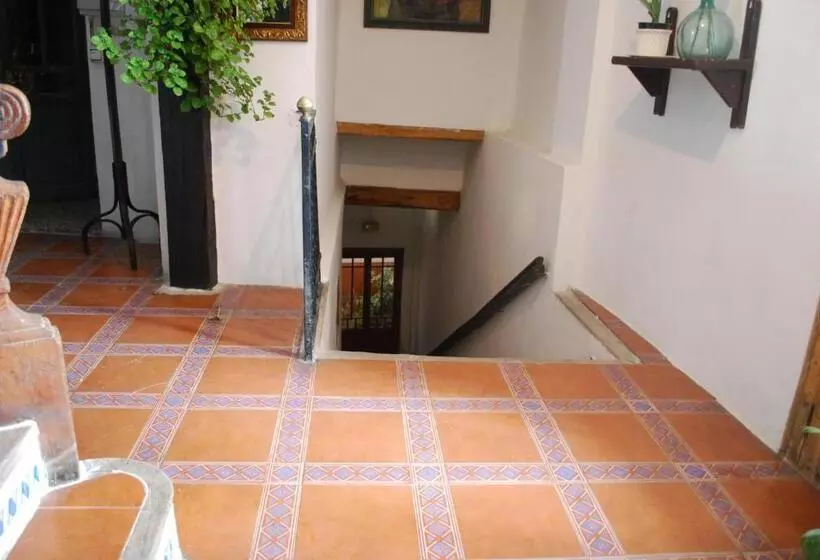 پانسیون Fonda Del Tozal