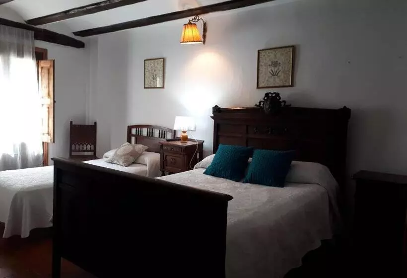 پانسیون Fonda Del Tozal