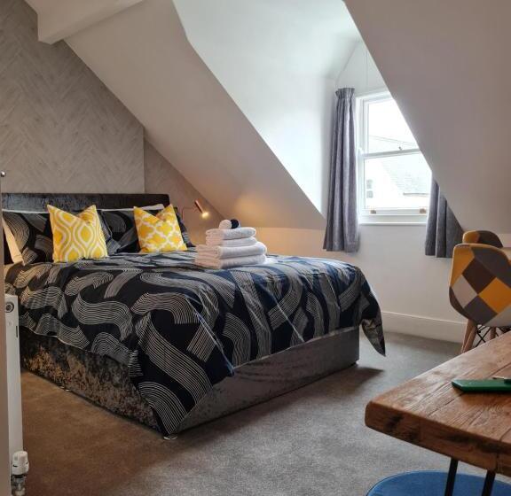 펜션 Glascoed Guest House