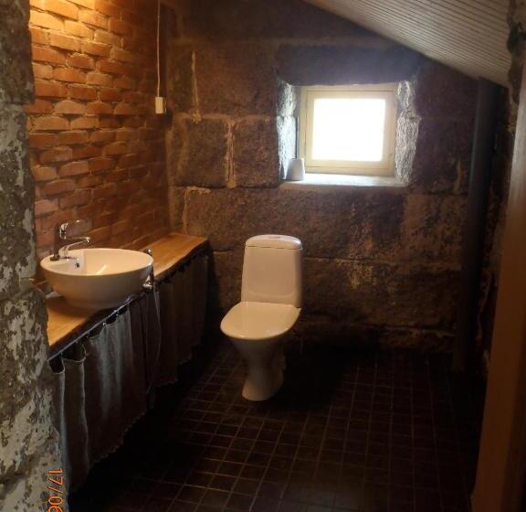 ペンション Guesthouse Kumpunen