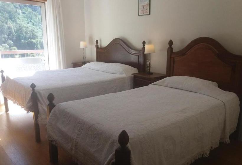 ペンション Horizonte Do Geres