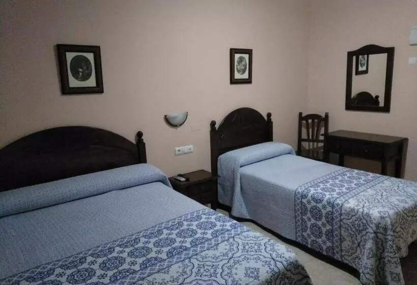 ペンション Hostal El Polígono