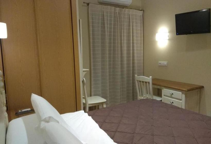 膳宿费 Hostal Toledo Plaza