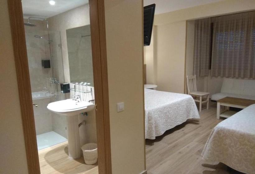 膳宿费 Hostal Toledo Plaza