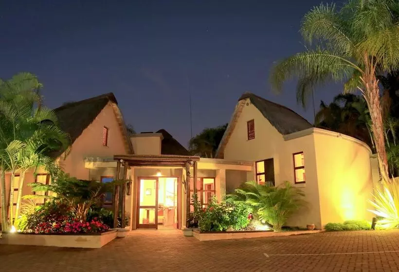 ペンション La Lechere Guest House