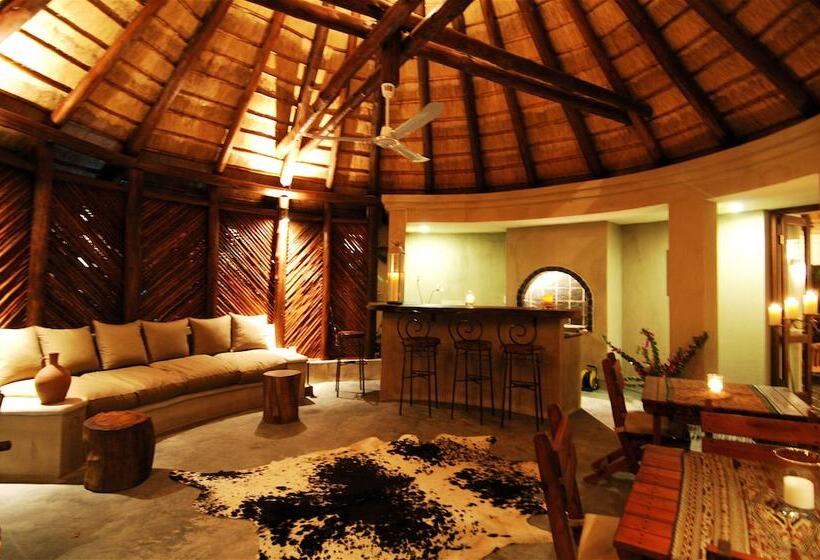 Pensió La Lechere Guest House