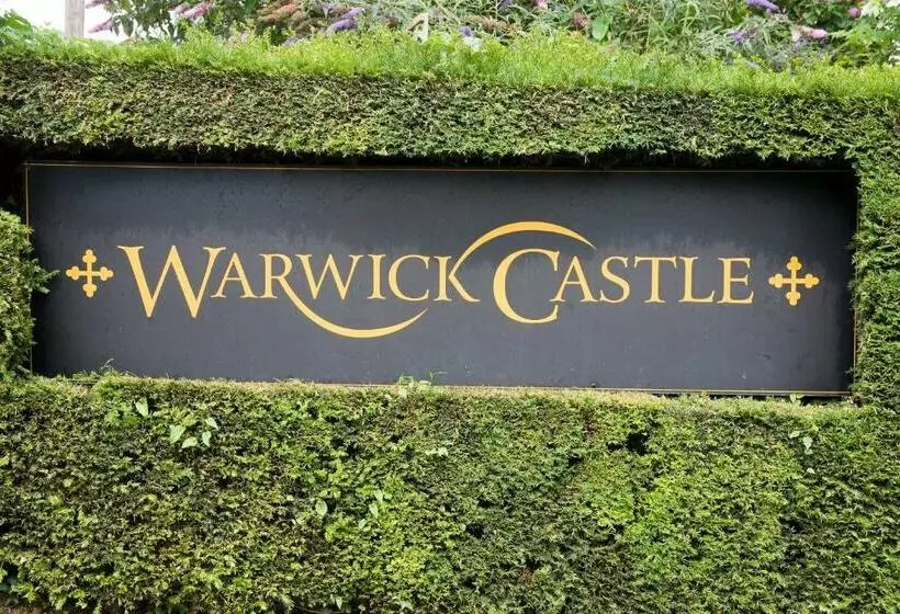 Majatalo Park Cottage