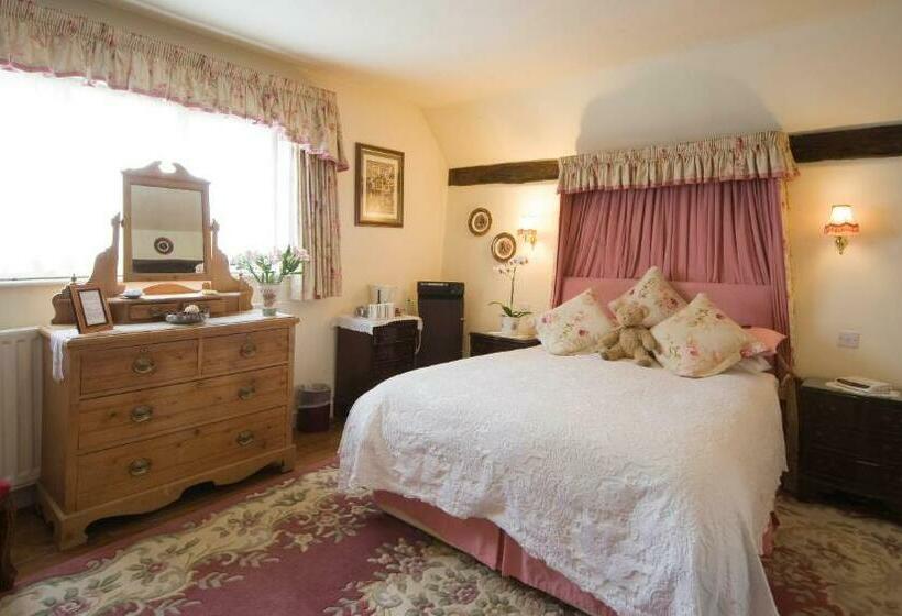 بنسيون Park Cottage