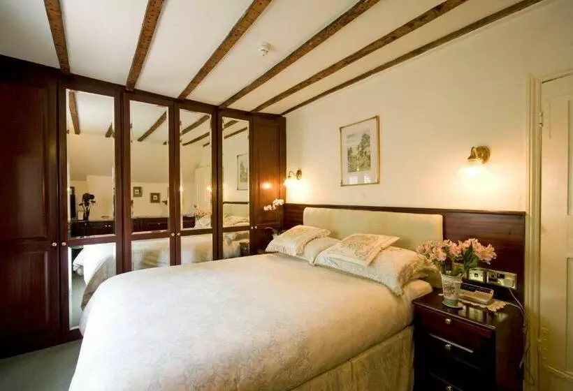 Majatalo Park Cottage