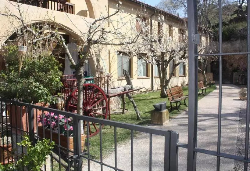 Pension Raco Del Tosca