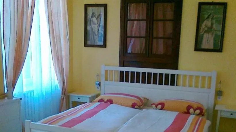 Retkeilymaja Gästehaus Zum Moseltal