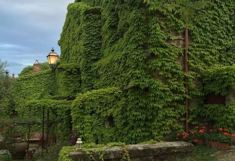 ホテル Pieve Di Caminino Historic Farm