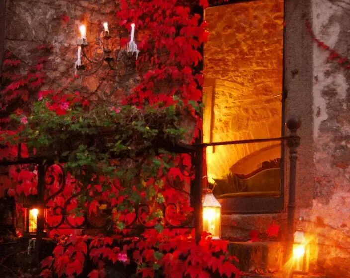 ホテル Pieve Di Caminino Historic Farm