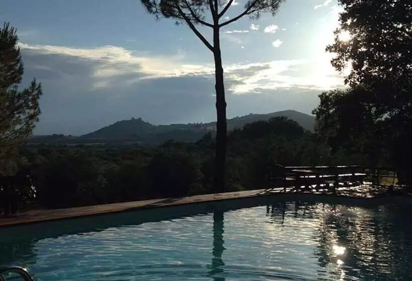 ホテル Pieve Di Caminino Historic Farm