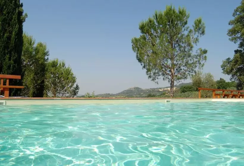 ホテル Pieve Di Caminino Historic Farm