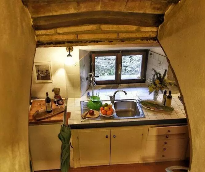 ホテル Pieve Di Caminino Historic Farm