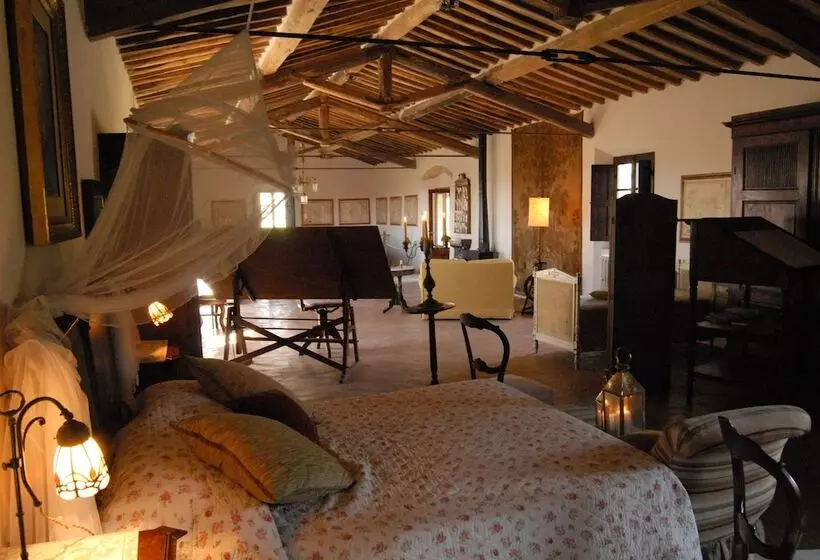ホテル Pieve Di Caminino Historic Farm