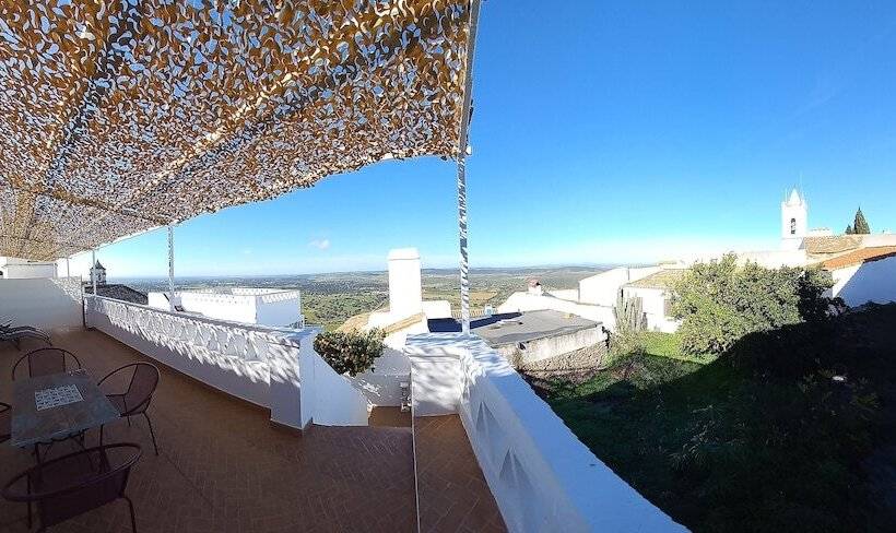 פנסיון Casa Dona Antonia Monsaraz