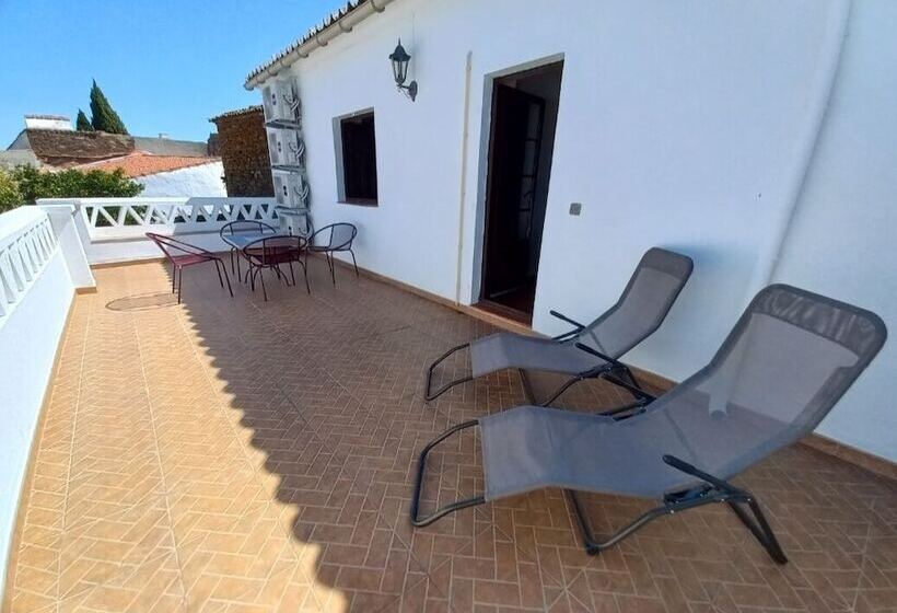 פנסיון Casa Dona Antonia Monsaraz