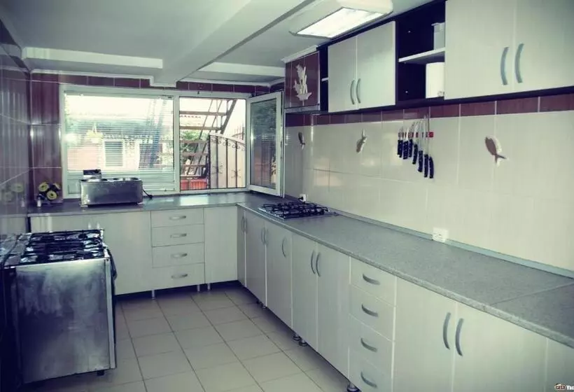 پانسیون Casa Yachi Vama Veche