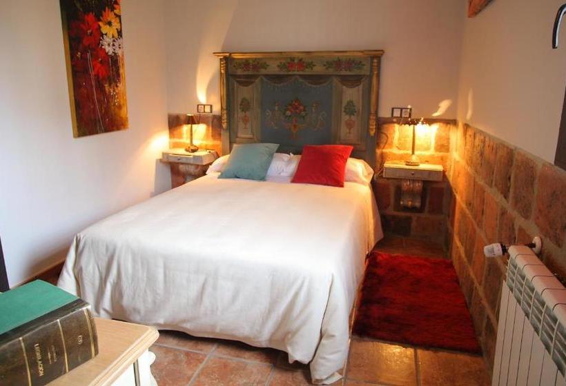 פנסיון Douris Temple