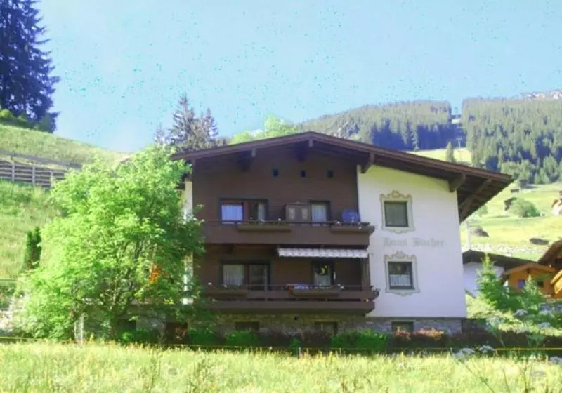پانسیون Haus Bacher